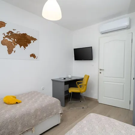Milevoj - Three Bedroom Feriehus Labin (Istria)