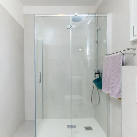 Milevoj - Three Bedroom Labin (Istria)