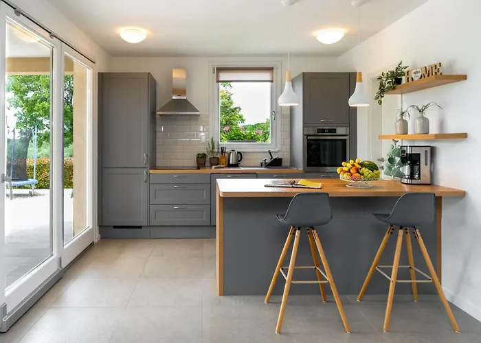 Milevoj - Three Bedroom Labin (Istria)