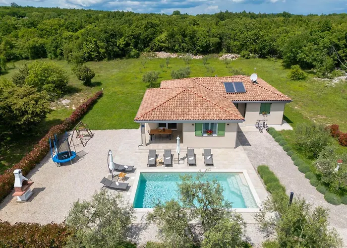 Milevoj - Three Bedroom Dom wakacyjny *